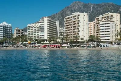 Image de Caesar Imperator, appartement en front de mer sur la promenade maritime
