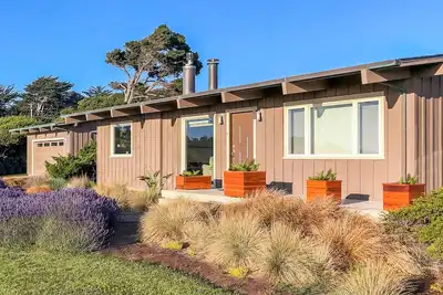 Image de Magnifique, les chiens, la maison de oceanview avec bain à remous privé