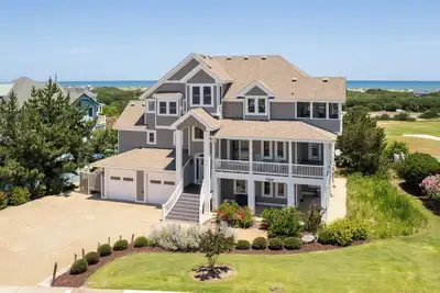 Image de Sand Simeon: 7 chambres avec 5 maîtres, piscine et ascenseur