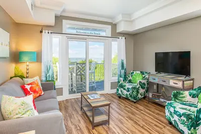 Image de Bay View Villas 106: 3 Br / 2 Ba condo à Tybee Island, pour 9 personnes