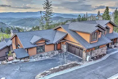 Image de Accueil luxueux de Park City Vrbo �� proximité du village de ski et de Silverlake! !