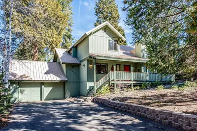 Image de Cabine chien-friendly avec une terrasse spacieuse et une terrasse extérieure!