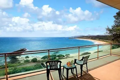 Image de Spectaculaire Oceanfront 3 Br Accueil - Confidentialité avec des vues incroyables!