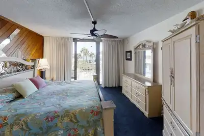Image de Unité Premium 2bed 2bath pour 8 personnes Parking couvert au 1er étage Dop108