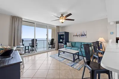 Image de Location parfaite avec vue sur le golfe - Inclut des chaises de plage Gratuites avec séjour!