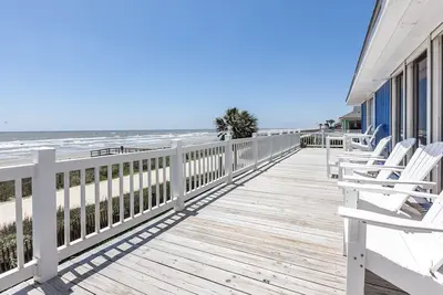 Image de Bermudes Blue Beachfront! Une vue imprenable!