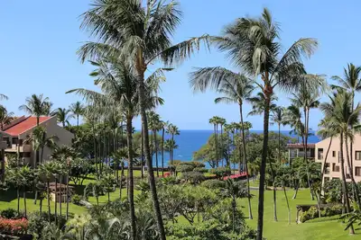 Image de Sables Kamaole # 5-414: 2 Bd 2 Ba Avec Vue Sur L'OCÉAN, A / C, 6 Personnes