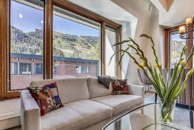 Image de Chateau Chaumont 15: 2 Br / 2 Ba copropriét�� �� Aspen, pour 4 personnes