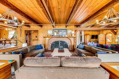 Image de Maison acceptant les chiens avec vue sur la mer sur Little Beach, à 800 mètres de l'océan!