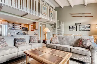 Image de 7ème nuit gratuite! Penthouse en copropriété, Vues, Garage, Wi-Fi, Ascenseur