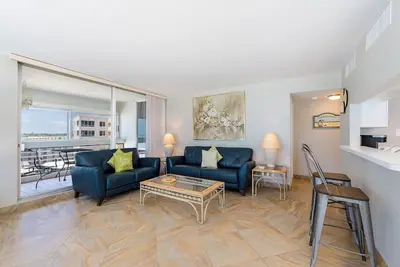 Image de Unité 113 - Condominium de 2 chambres et 2 salles de bains avec vue complète sur le golfe