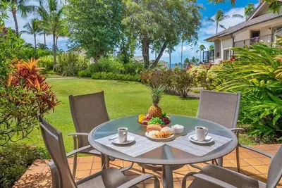 Image de Poipu Location de vacances Ocean Garden Views \"A / C Master & Guest Bedroom\" * Kahala 713 *