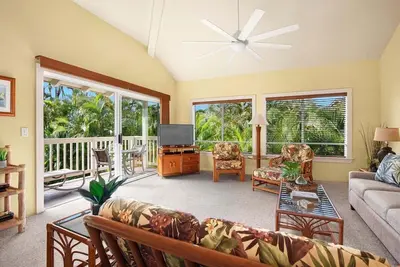 Image de Poipu Peaceful Garden Retreat Pool / Jacuzzi \"A / C Master Suite & Loft\" * Regency 321 *