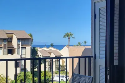 Image de Kamaole Sands 8-406 - 2 Br - 2 Ba Condo au coeur de Kihei!