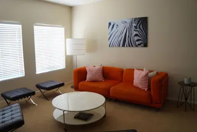 Image de Mountain Breeze - Vues de montagne, Piscine communautaire, près du centre ville