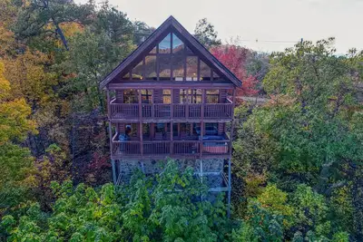 Image de Smoky Mountain Views 1br / 2ba Cabin proximité de Pigeon Forge, Dollywood,