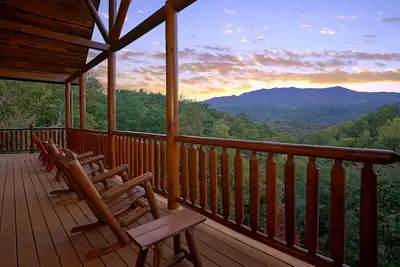 Image de Gatlinburg Cabine privée avec piscine et vues spectaculaires Splash Mansion 500