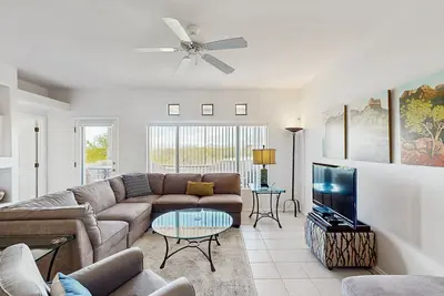 Image de Condo de luxe avec primé golf et vue sur la montagne