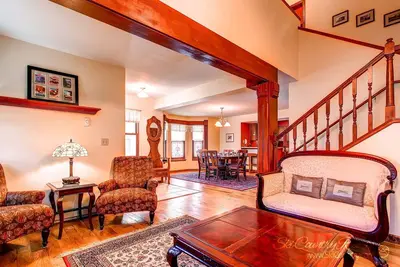 Image de 7ème nuit gratuite! Maison à thème victorienne de charme situé dans le quartier historique