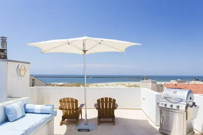 Image de 3302o - 713488 Marvel moderne: 4 Br, 3 Ba Maison à Oxnard, 10 personnes