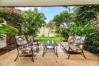 Image de Maui Kamaole # M-105, 2Bd / 2Ba rez-de-chaussée, spacieux, isolé, pour 4