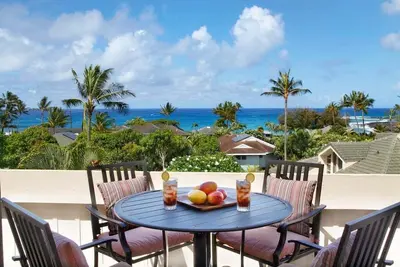 Image de Poipu Beautifully Remodeled 2 bed Ocean View \"A / C Bedroom\" * Manualoha 306 *