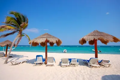 Image de Studio mignon et romantique en bord de mer avec lit king size, climatisation, piscine et Wifi