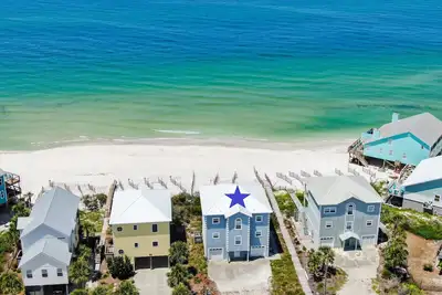 Image de Magnifique Maison De 5 Chambres En Plage Avec Beaucoup D'Espace Pour Tous