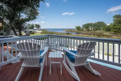 Image de Aigrette Alley: Soundfront, Dog-friendly, piscine privée et bain à remous