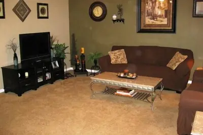 Image de Grand condominium idéalement situé-612