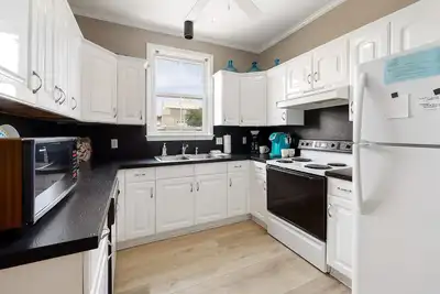 Image de Moins d'un pâté de maisons à la plage!