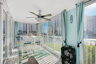 Image de Shoreline Towers 3026-3br☀Open 3 au 5 août 1 140 $! ViewsGolf Vues! Étapes 2 Beach!