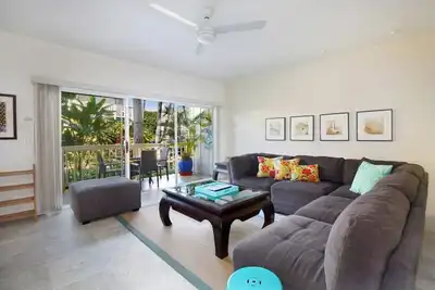 Image de Poipu, récemment rénové, beau style Kauai \"A / C Master & Guest Bedroom\" * Regency 512 *