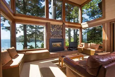 Image de Sea Cliff ~ Notre maison la plus populaire! Perché au-dessus de la mer, romantique et privé