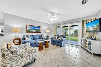 Image de Activités gratuites Fun Pass! Au bord de la piscine, Animaux acceptés, Château La Mer 11b