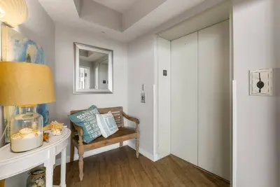 Image de Maison De Plage Nouvellement RÉNOVÉE! Ouvert 8 / 24-31! Jusqu'à 8 personnes!