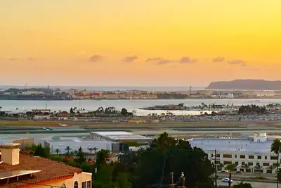 Image de Élu \"Meilleure Vue\" - emplacement central - spacieux et confortable - couchers de soleil sur la mer