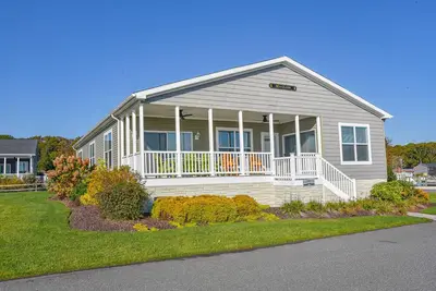 Image de Vacances en famille au bord de l'eau (Unité 544) 4 Bed / 3 Pet Friendly Home!