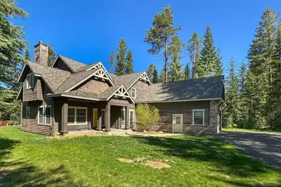 Image de Cabane de luxe avec 5 chambres au lac