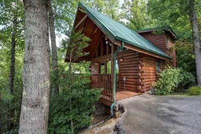 Image de Cub’s Cove, 1 chambre, 4 couchages, vue, près du centre ville, bain à remous, WiFi
