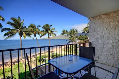 Image de Magnifique Condo Bdrm au bord de la mer - À partir de 234 $. 00 / nuit - Plage de Kihei # 402