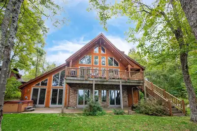 Image de Summit Ridge- 5 chambres, accès au lac / domaine skiable, avec piscine intérieure privée