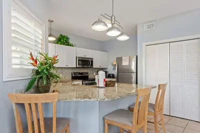 Image de Magnifique \"première rangée\" 2br à Sandpiper Cove Resort, maintenant ou jamais