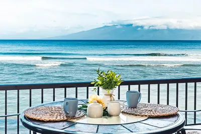 Image de Mes séjours parfaits: seulement 199 $ la nuit! 23-26 mai Gap Special Vues sur l'océan! Tortues nagent ci-dessous!