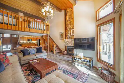 Image de Magnifique Condo Snowcreek # 283<br><br> <br>