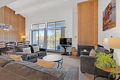 Image de 7ème nuit gratuite! Penthouse avec vue sur la montagne, Wi-Fi et garage