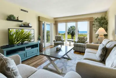 Image de 2 Chambre Oceanfront 2e étage Villa avec Private Oceanfront Balcon!