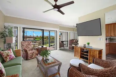 Image de Poipu Sands à quelques pas de la célèbre plage des épaves * Poipu Sands 423 *