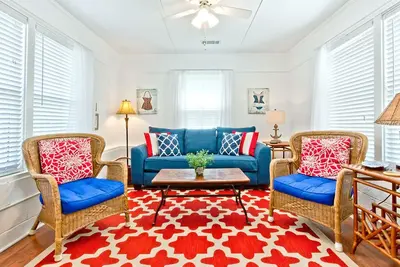 Image de Cottage historique 90 verges à South Beach Tybee Island