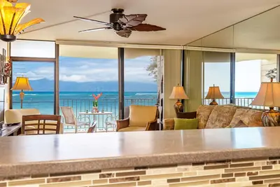 Image de Kahana Reef # 212! Oceanfront! Vues imprenables sur l'océan!